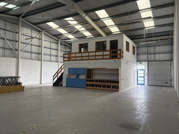 11 & 12 Crane Mead Business Park, Ware, Industrial To Let - IMG_0362.jpg