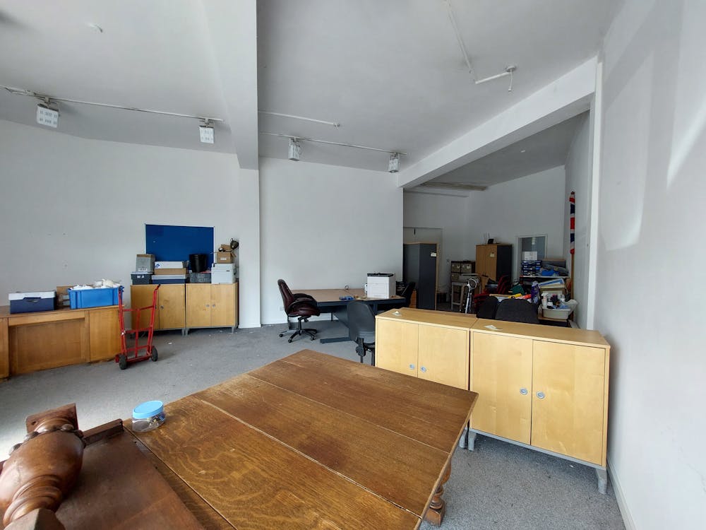 21 Canute Place - Image 4