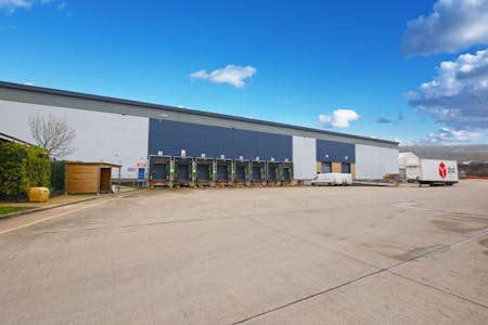Unit J6, Elland, Industrial Lease Assignment - L7D_7300 edit blue sky.jpg