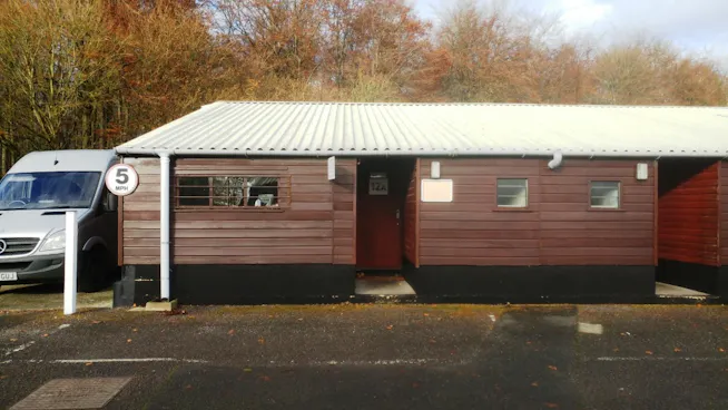 Unit 12A The Calvert Centre, near Basingstoke, Industrial To Let - 20171128_113654.jpg