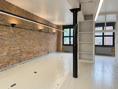 Dove Commercial Centre (Unit 9), London, Office To Let - 5.png