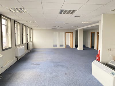 4th Floor, Sutherland House, Hendon, Office To Let - IMG_0162.jpg