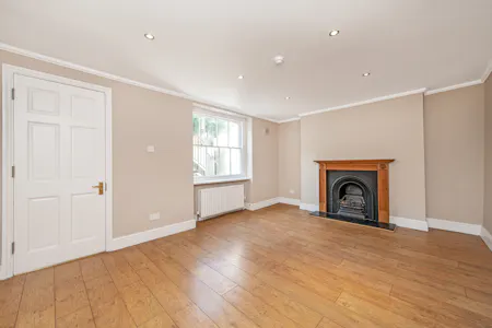 St John Street, London, Residential Flat To Let - Reception Room