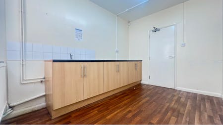 5A Courtenay Road, Wembley, Industrial To Let - 5a C3.png