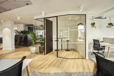 Mosaic East, Knollys House, Croydon, Office To Let - KnollyCroydon0405220194.jpg