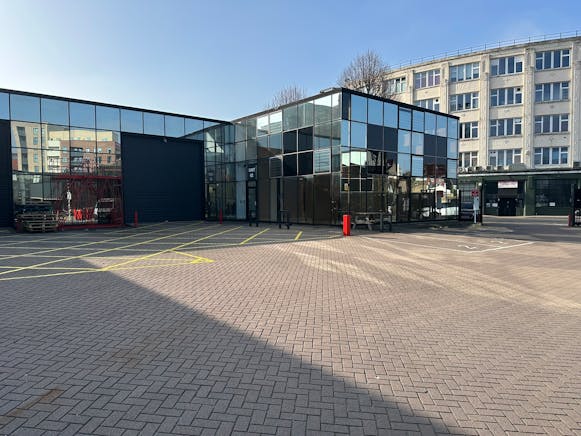 Unit 2 Bittern Place, Wood Green, Industrial To Let - IMG_4543.JPEG