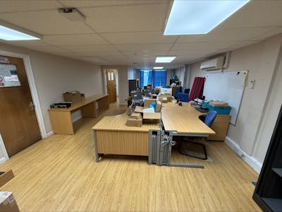Unit 6 Martinfield Business Centre, Welwyn Garden City, Industrial / Light Industrial / Trade Counter / Warehouse To Let - processed-E9A90EAE-C33F-4B7C-958B-67EF43EBCFD5.jpeg