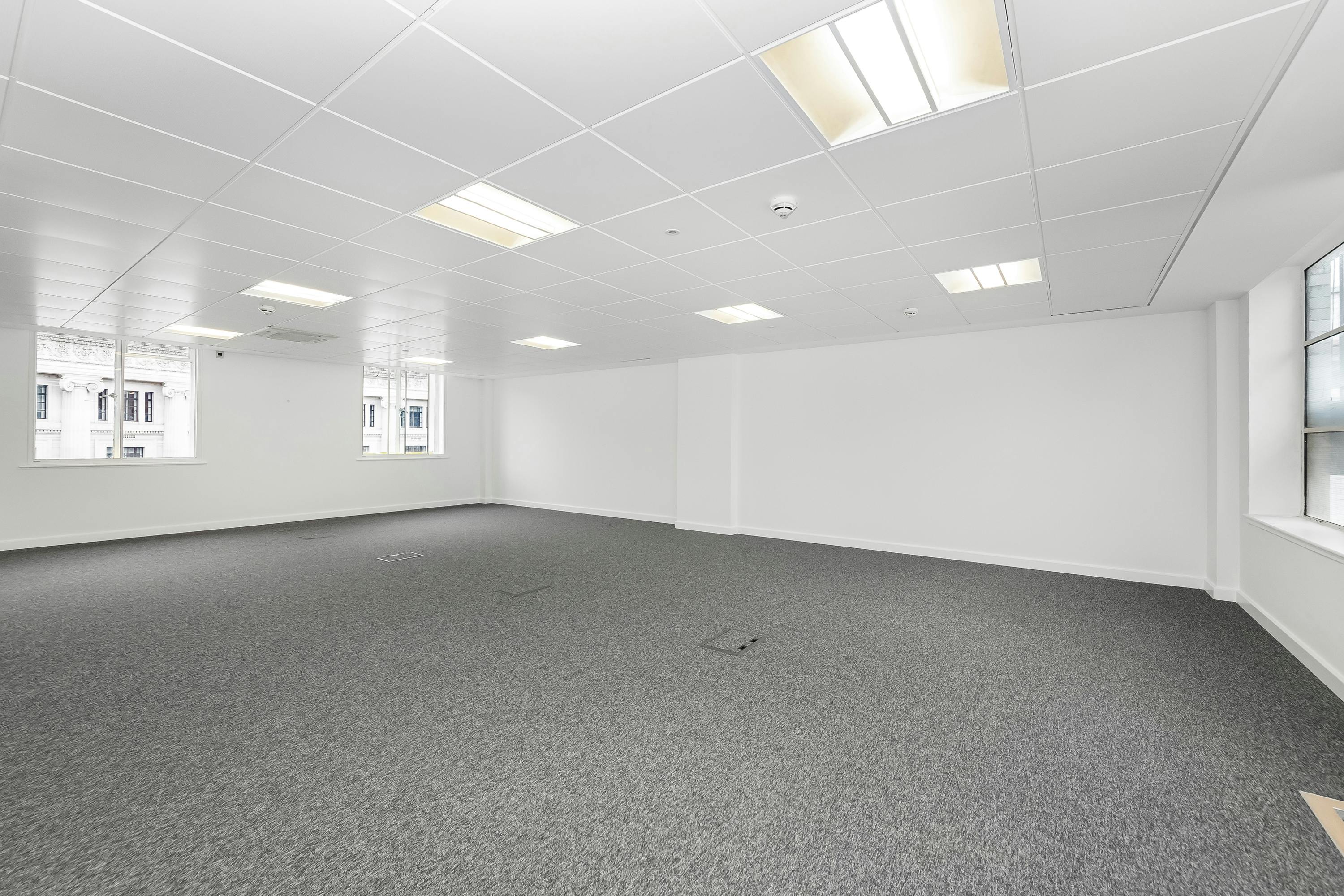 Part 4th Floor (Unit A), 215-221 Regent Street, London, Office To Let - IMG_3213.jpg