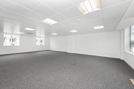 Part 4th Floor (Unit A), 215-221 Regent Street, London, Office To Let - IMG_3213.jpg