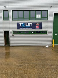 Unit 19 North Orbital Commercial Park, Napsbury Lane, St. Albans, AL1 1XB