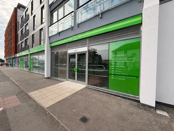 457 Southchurch Road, Southend-on-Sea, Office / Retail To Let / For Sale - WhatsApp Image 2026-05-05 at 17.02.41 (1).jpeg