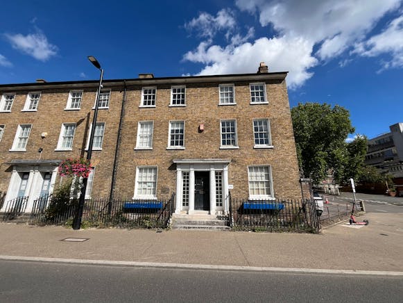 10 Easton Street, High Wycombe, Offices For Sale - a26d75701cc5485d8b5efd89d6504d37.jpg