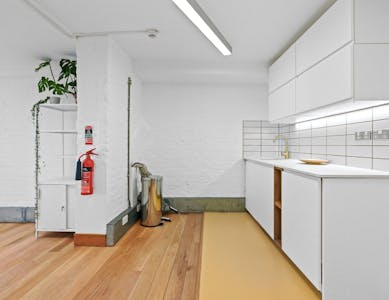 11-29 Fashion Street, London, Office To Let - 14 Picture2 4.jpg