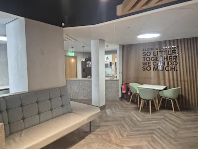 Eton House, Manchester, Office To Let - 20260828_105835.jpg