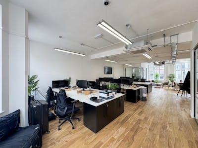 72 Margaret Street, London, Office To Let - Image 8.jpg