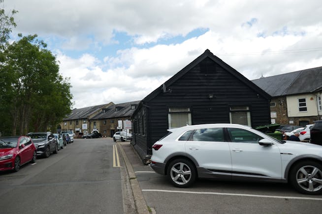 Unit L2B, The Maltings, Sawbridgeworth, Offices To Let - P1050518.JPG