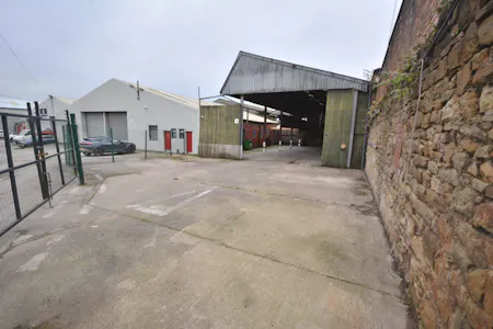 Unit 1, Bury, Open Storage To Let - CSC_0062.JPG