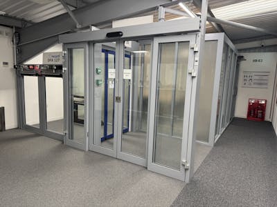 Unit 1 Maxted Park, Hemel Hempstead, Light Industrial / Trade Counter / Warehouse To Let - IMG_4875.jpg