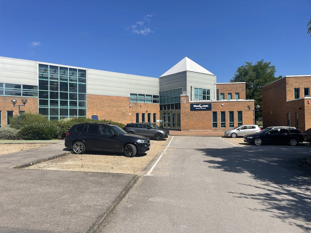 9 & 10 Southwood Business Park, Armstrong Mall - Unit 9