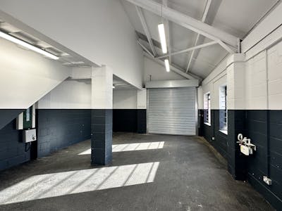 11 Brook Lane Business Centre, Brook Road South, Brentford, Industrial/Logistics Lease Assignment - C8CD80DAB79A4AE982C0899FAD35B7A4.jpeg