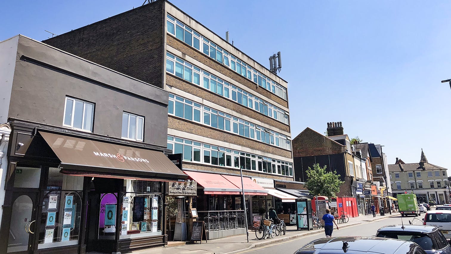 Gable House, 18-24 Turnham Green Terrace, Chiswick, Office To Let - Gable House, Turnham Green Terrace, Chiswick W4, Office to let Chiswick, EXT front and road.jpg