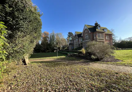 Goffs Park House, Old Horsham Road, Crawley, Office To Let - Image 3