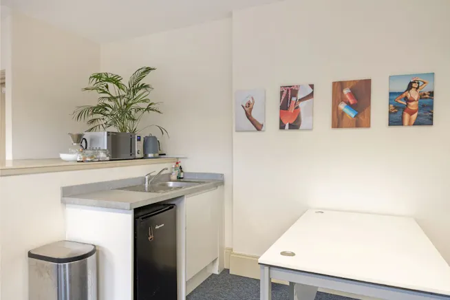 First Floor, 11-15 High Street, Marlow, Offices To Let - 11-15 High Street 9.jpg