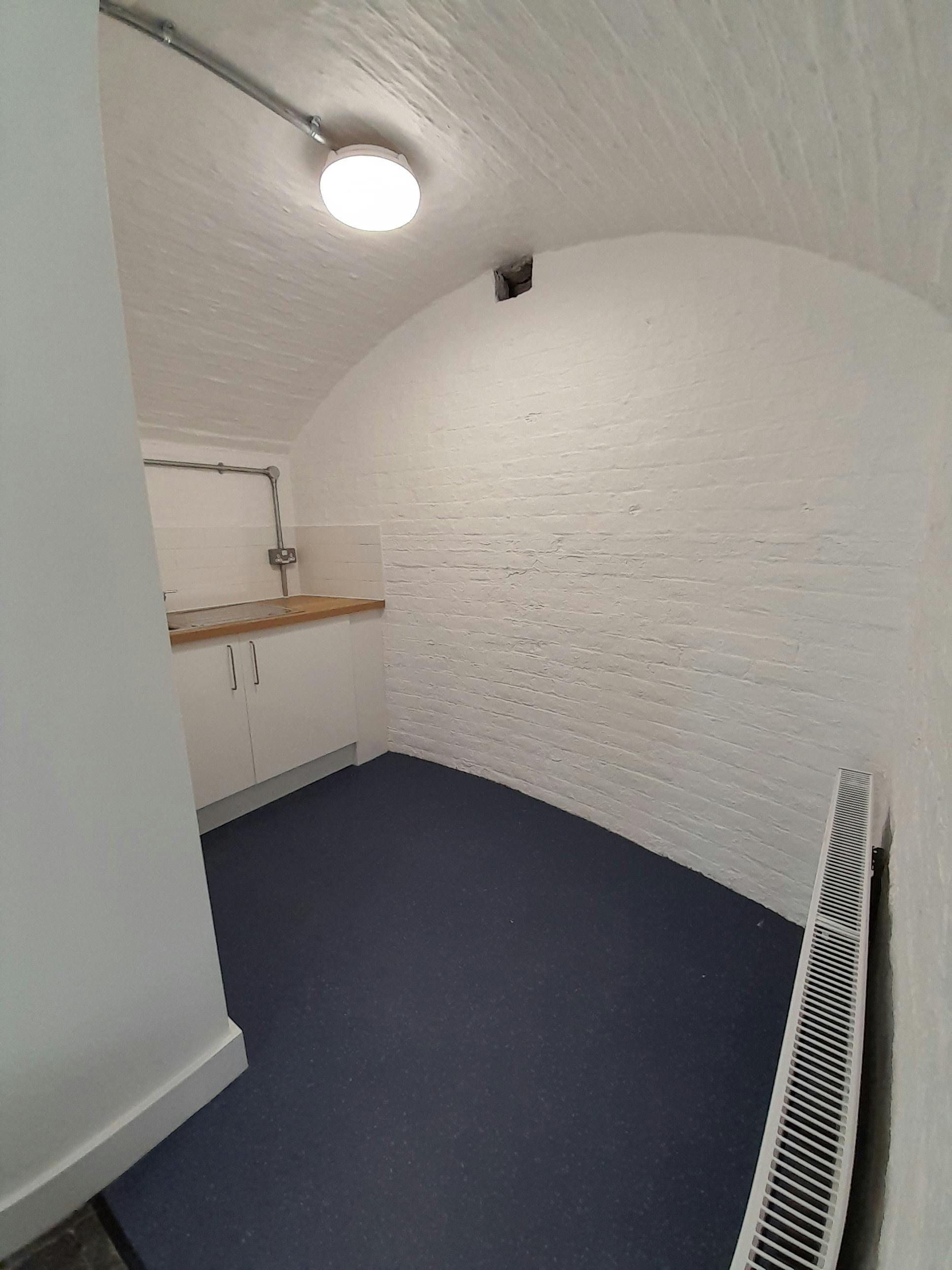 Units 8,9 and 11 The Carriage Works, London Street, Swindon, Office / Retail To Let - 8CW Kitchen.jpg