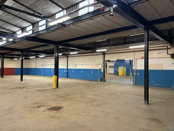 Former HSS Hire Unit, Edinburgh Way, Harlow, Industrial To Let - IMG_0496.jpg