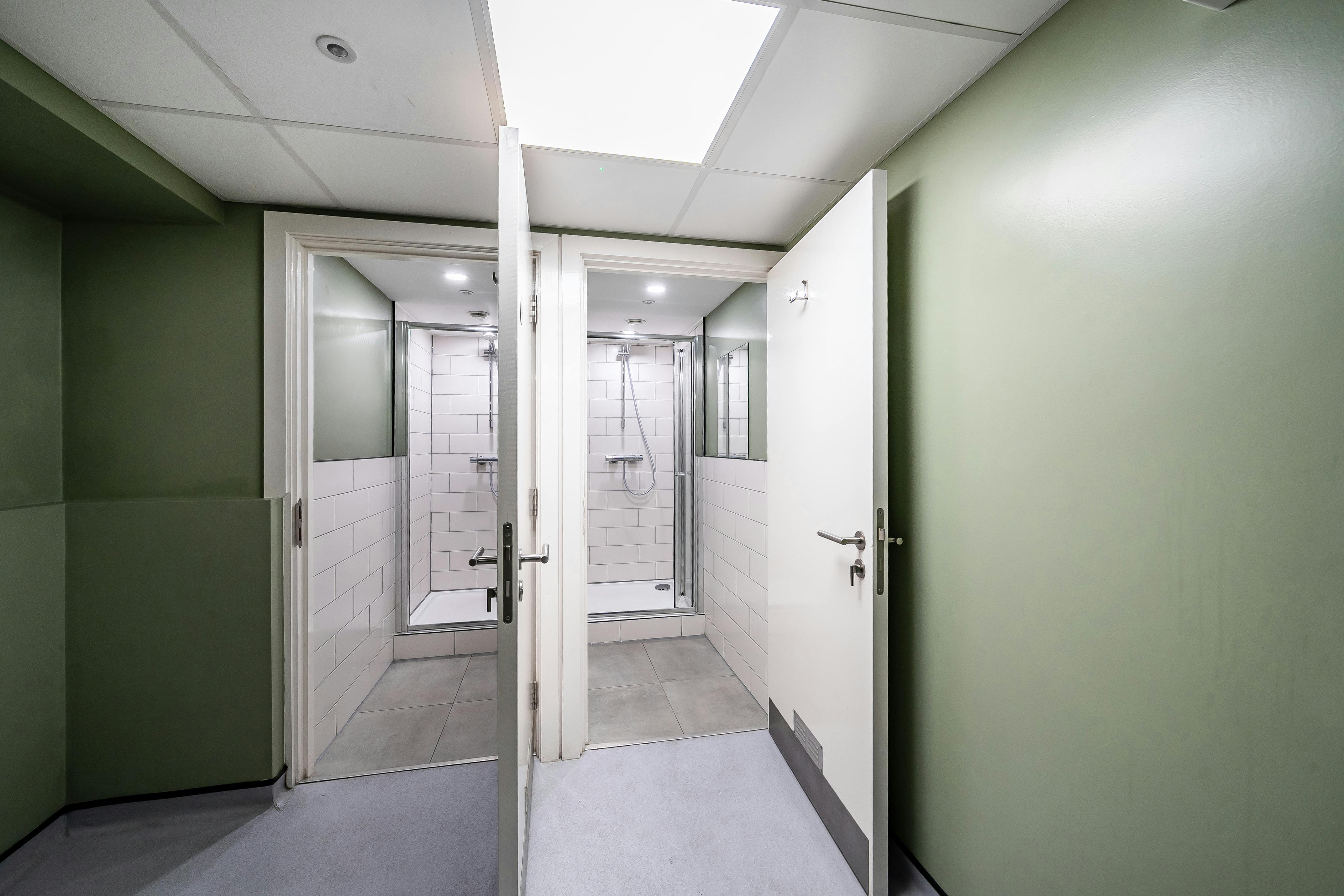 65 Woodbridge Road, Guildford, Office To Let - 1422113-13-69a07374b6ba2.jpg