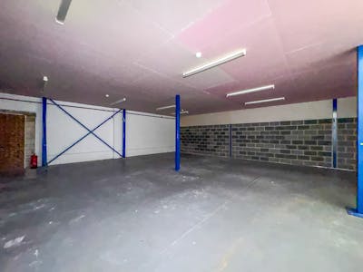 Heathway Industrial Estate, 13 Manchester Way, London, Industrial To Let - IMG_5437.jpg