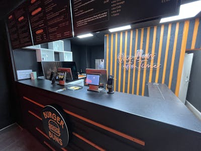 90 Market Street, Hyde, Residential / Retail For Sale - IMG_0587.jpg