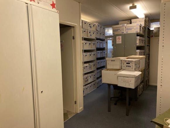 Unit 25a, Chiltern Trading Estate, High Wycombe, Other / Other / Retail / Offices For Sale - 2.jpeg