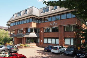 2nd Floor Offices, Afon, Horsham, E (commercial/business and service) / Office To Let - P7090851 front.jpg