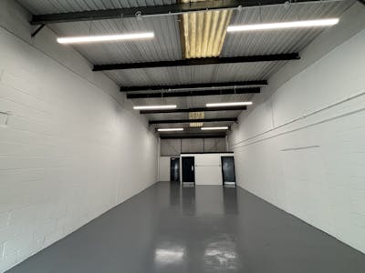 Unit 43, Albion Industrial Estate, Pontypridd, Industrial To Let - IMG_4858.jpg