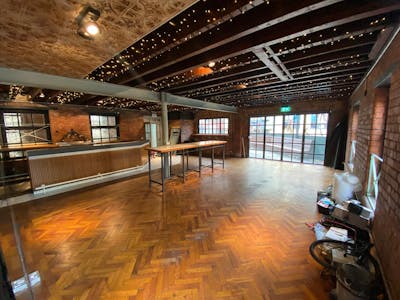 Leisure Premises To Let in Newcastle City Centre, Newcastle upon Tyne, Leisure / Pub / Bar / Club To Let - PBOW3981.JPG