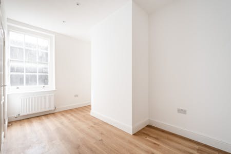 Flat 1F - 12 Hanbury Street, London, Residential To Let - Hanbury St 1F  Low Res 9.jpg