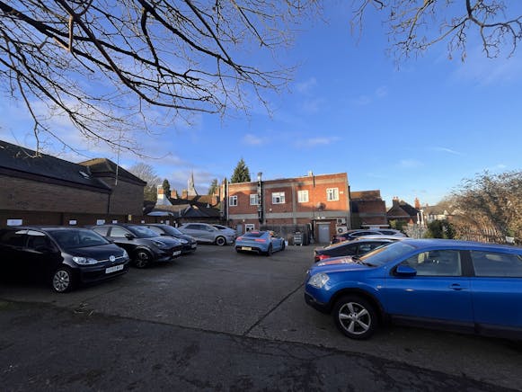 Riverdale House, Riverdale, St. Albans, Offices To Let - 20241204_091047970_iOS.jpg