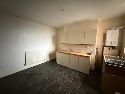 28 - 30 Mount Pleasant, Redditch, Investment For Sale - IMG_5635.JPG