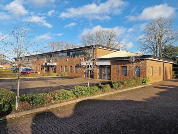 Unit 19 Campbell Court, Bramley, Nr Basingstoke, Industrial / Office For Sale - 20251128_134150.jpg