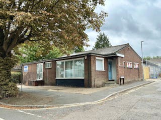 184 Park Street, Luton, Office / Retail To Let - IMG_1573 copy.jpg