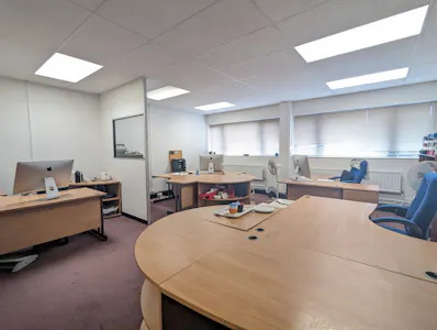 Regal House, Watford, Office For Sale - PXL_20260918_134027700.jpg
