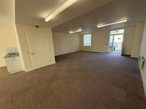 Unit 21G, Perth Airfield, Perth, Offices To Let - IMG_7219.JPG