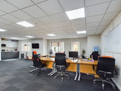 10, Elliston Terrace, Carmarthen, Office To Let - Image 5