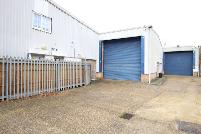 19 Bordon Trading Estate, Bordon, Industrial / Warehouse To Let - IMG_0754.JPG