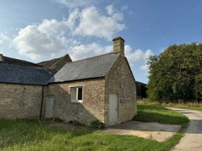 The Well House, Eastleach, Industrial / Warehouse To Let - IMG_1059.jpg