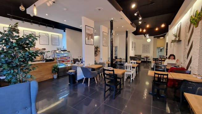 West End Coffee House & Bakery, 683 Great Western Road, Glasgow For Sale - 20250206_095104.jpg