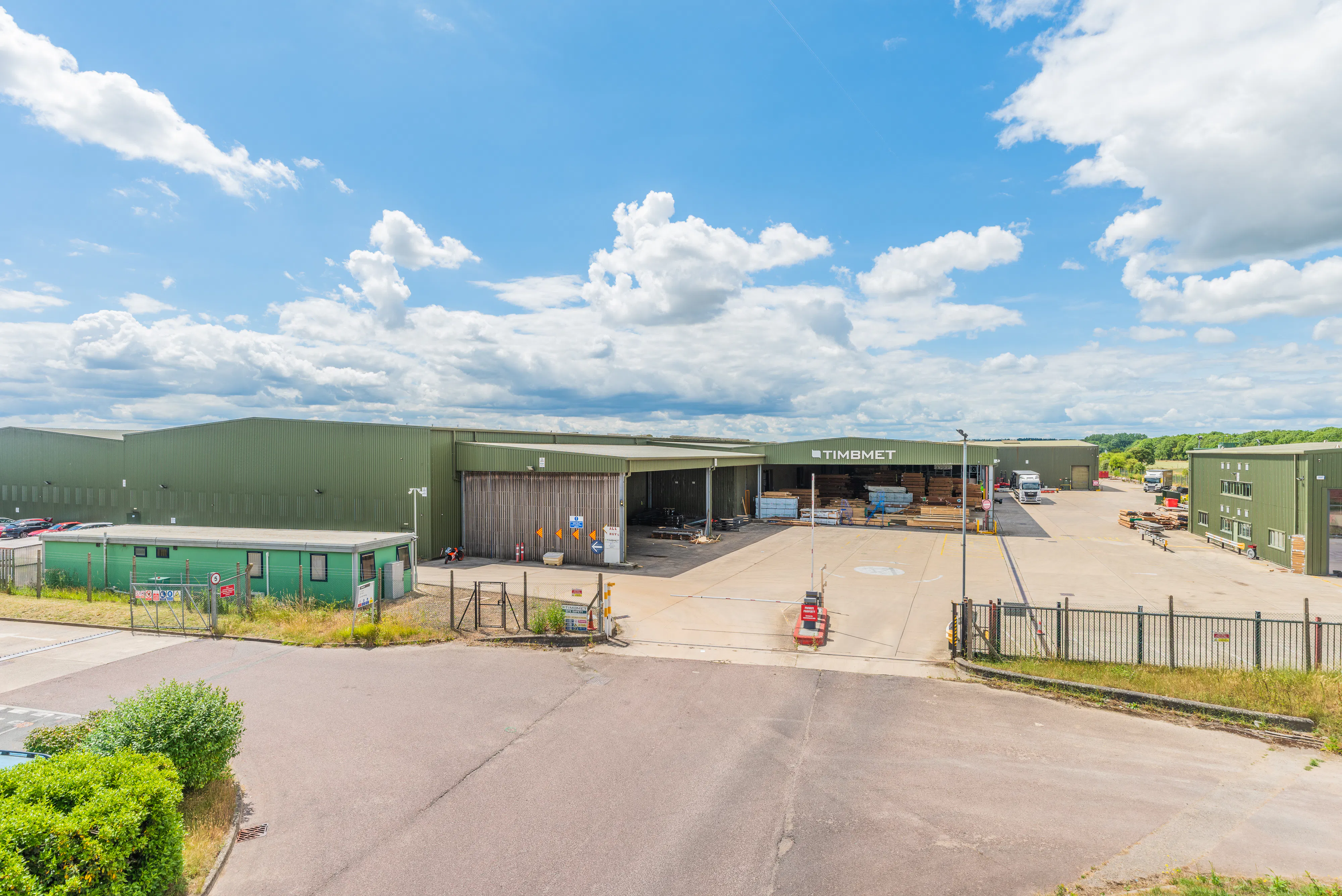 Shellingford Distribution Centre, White Horse Business Park,, Stanford in the Vale, Industrial To Let - Timbmet, Stanford in the Vale, Faringdon-1.jpg