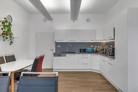 Corso Karlín, Křižíkova 237/36a, Praha 8, Office / Retail To Let - CorsoKarlin_4NP_RightUnit_4.jpg