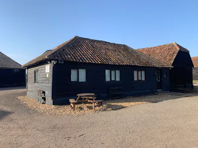 Former Grainstore & Offices, Willow hill Farm, Bedford, Industrial / Office To Let - IMG_8019.jpg
